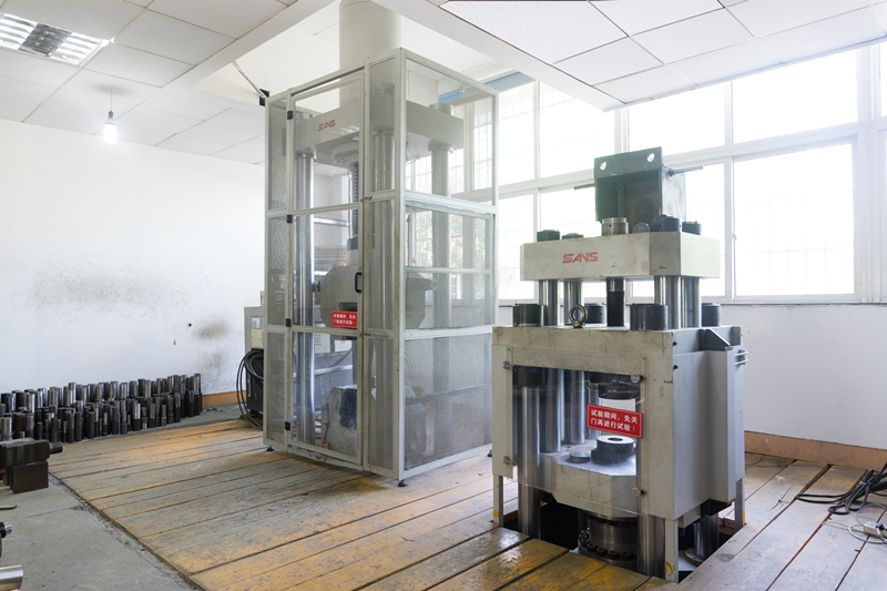 200TON-ELECTRO-SERVO-TESTĒŠANAS MAŠĪNA